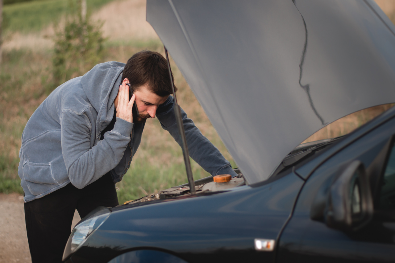 Emergency service mobile mechanic